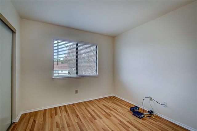 Building Photo - 8005 Cornell Dr