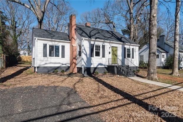 Building Photo - 815 E Front St