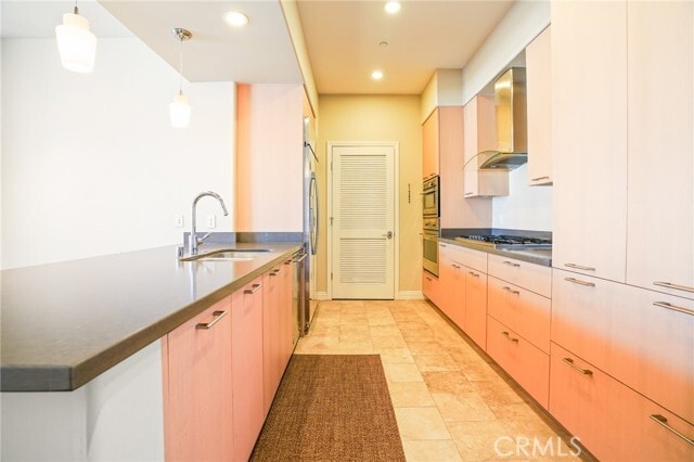 Building Photo - 603 Caruso Ave