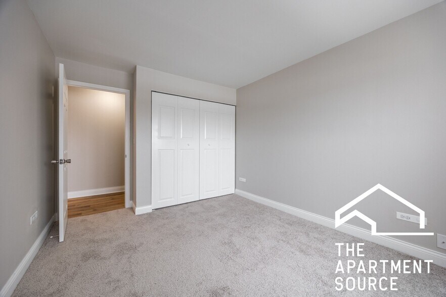 Building Photo - 110 N Kenilworth Ave