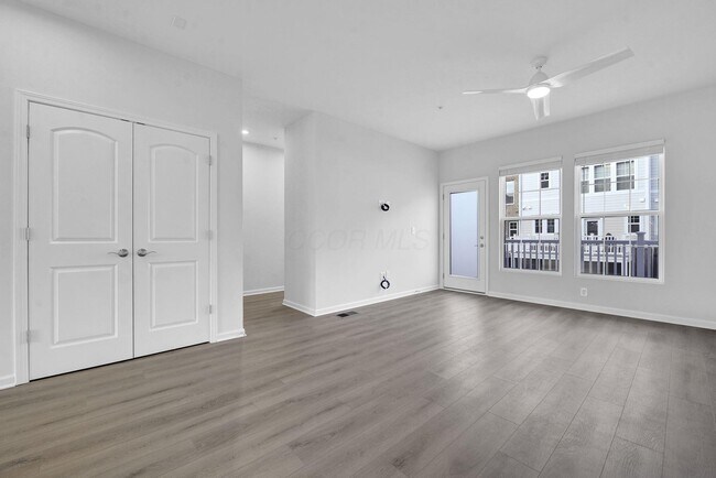 Building Photo - 4186 McCune Ave