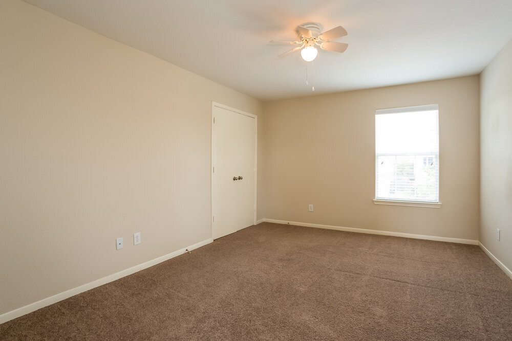 Building Photo - 2723 Durham Chase Ln