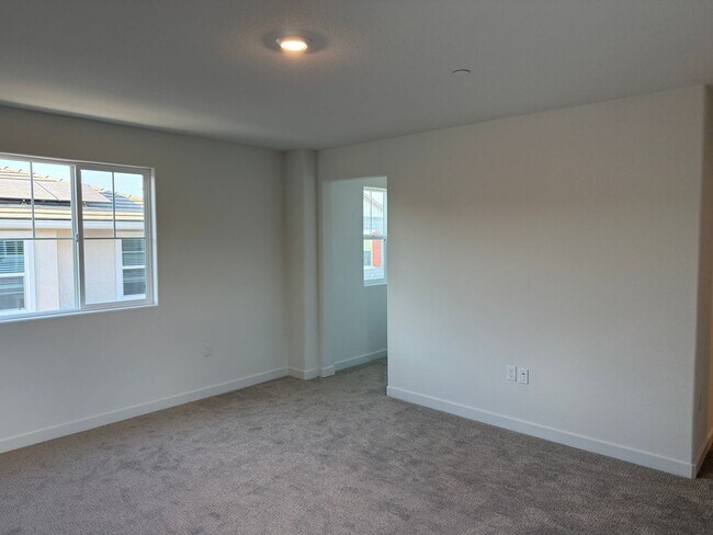 Building Photo - 2814 Stargaze Ln