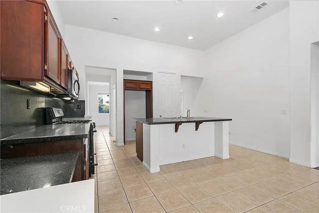Building Photo - 1673 Jade Moon Ln