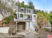 Building Photo - 9848 Portola Dr