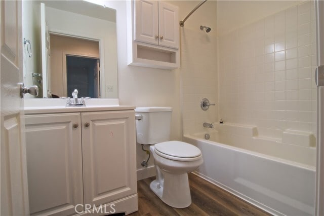 Building Photo - 34619 Pinewood Ct