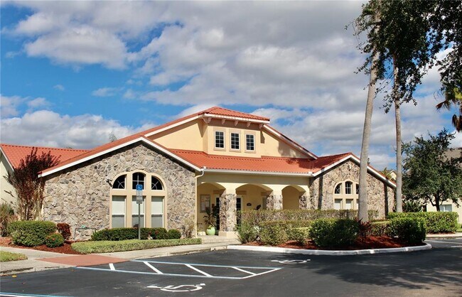 Building Photo - 2780 Club Cortile Cir