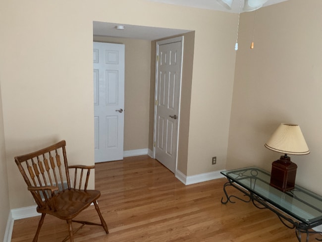 Building Photo - 147 E 3rd St