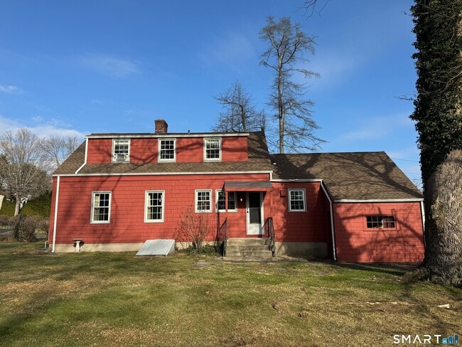 Building Photo - 15 Townline Rd