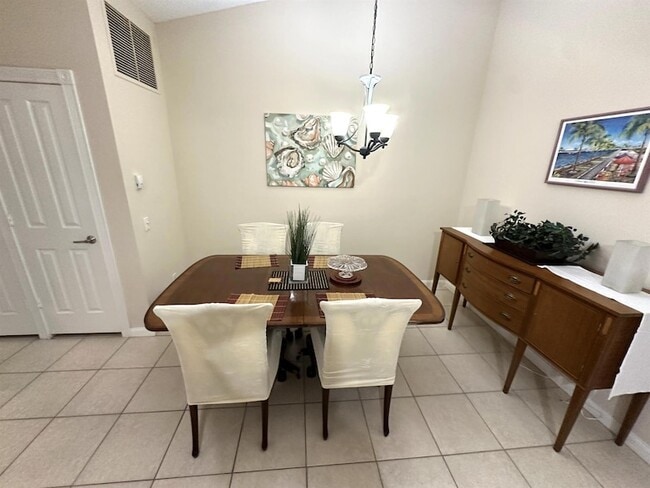 Building Photo - 1702 Silverleaf Oak Ct