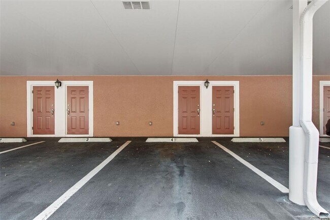 Building Photo - 1351 Venezia Ct