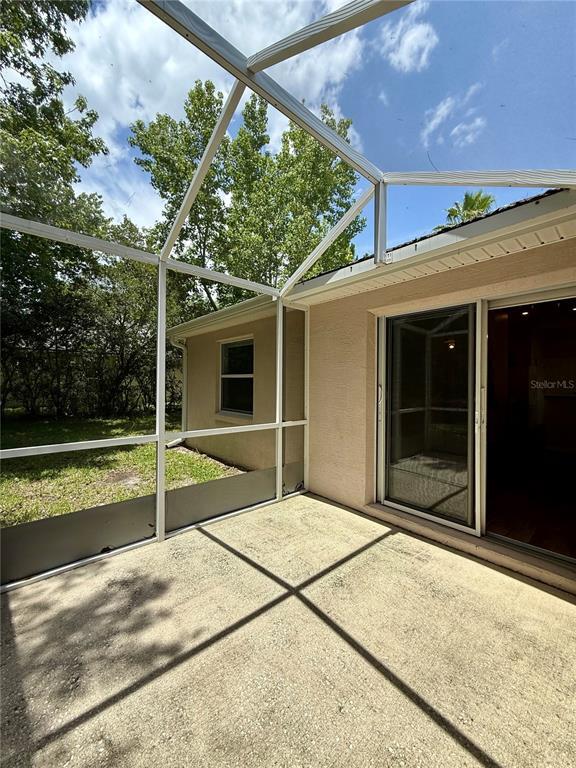 Building Photo - 38 Shinnecock Dr