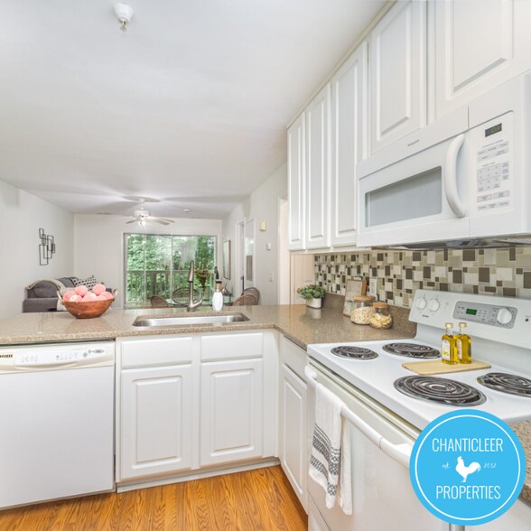 Building Photo - 1851 Trailwood Heights Ln