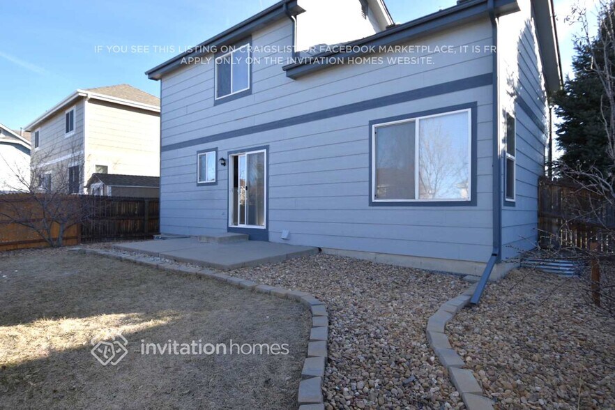 Building Photo - 3875 S Quemoy Ct