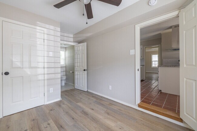 Building Photo - Charming 2-Story Home in Tech Terrace!
