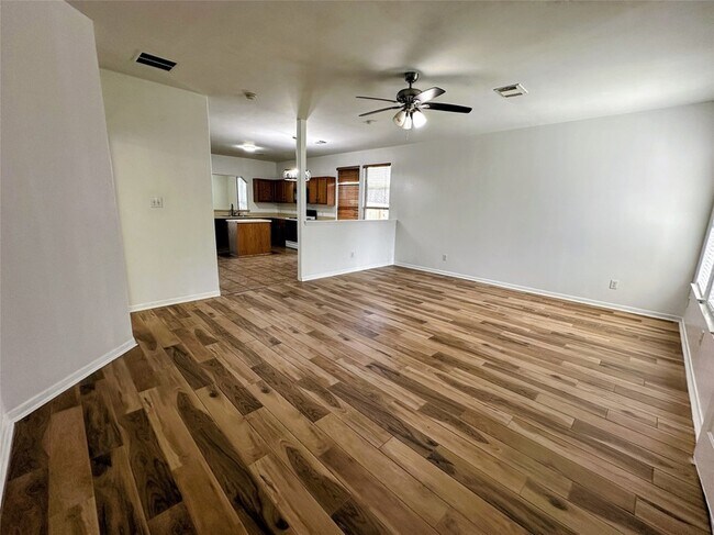 Building Photo - 7722 Prairie Fire Ln