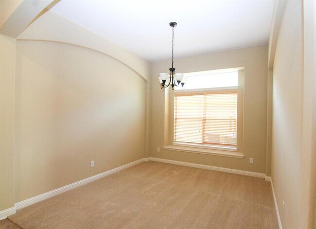 Building Photo - 3640 Rosalina Loop