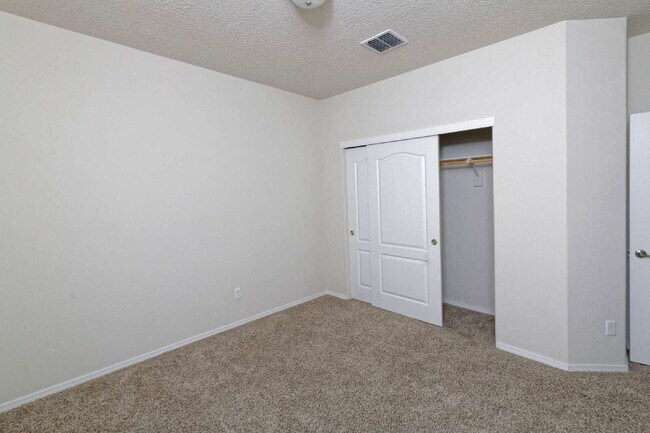 Building Photo - Larger 1 story home in Loma Colorado across the street from small park.