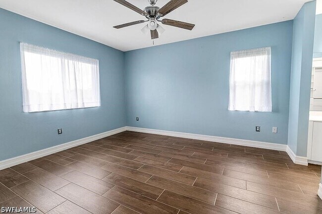Building Photo - 7827 Regal Heron Cir