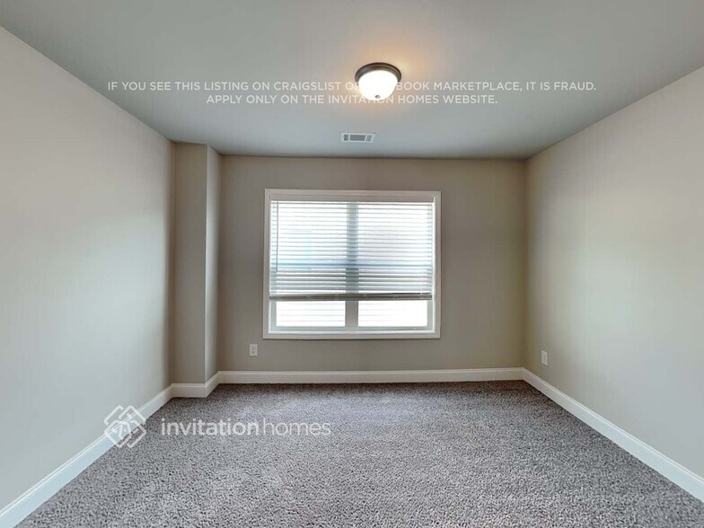 Building Photo - 3376 BRYANT Mdw Cir