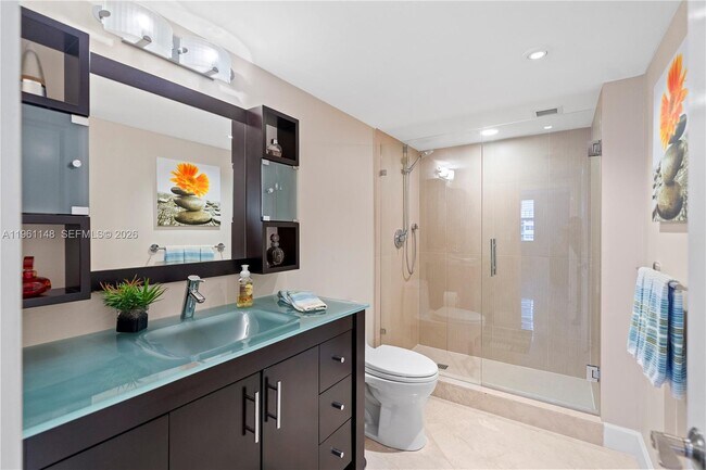 Building Photo - 1920 S Ocean Dr