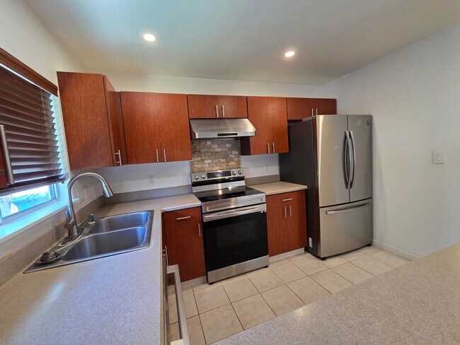 Building Photo - Spacious 2-Bedroom Home with loft in Tropics at Waikele with 2 car Garage