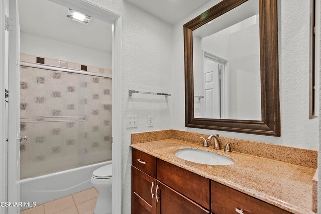 Building Photo - 5580 Spanish Oak Ln