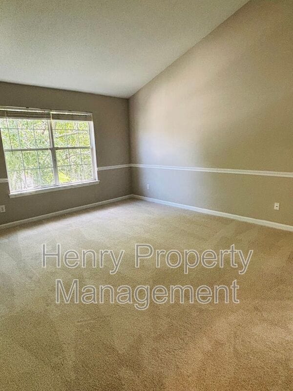 Building Photo - 114 Riva Trace Dr