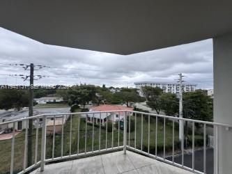 Building Photo - 16740 NE 9th Ave