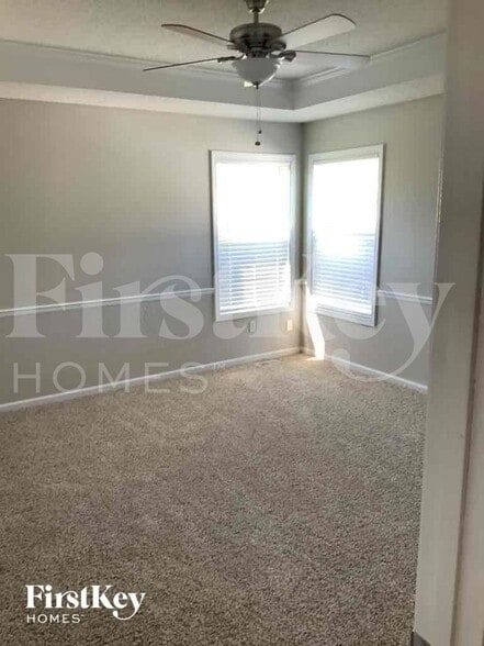 Building Photo - 7719 E 165th St