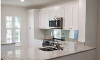 Building Photo - 1135 Dover Ct