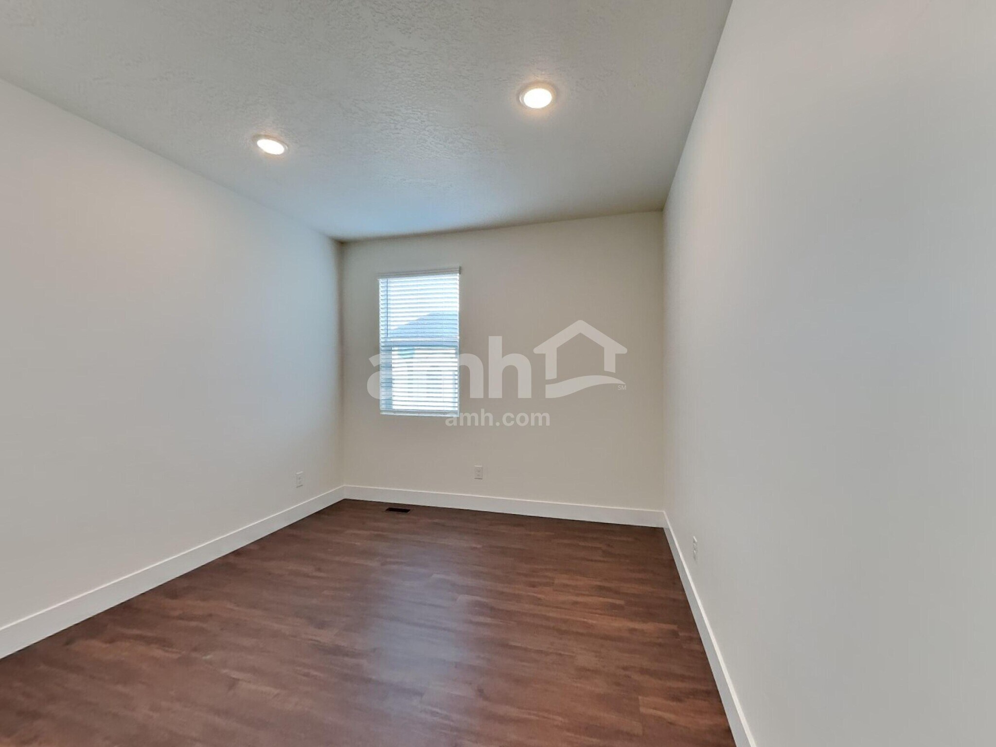 Building Photo - 9429 W Sunchaser St