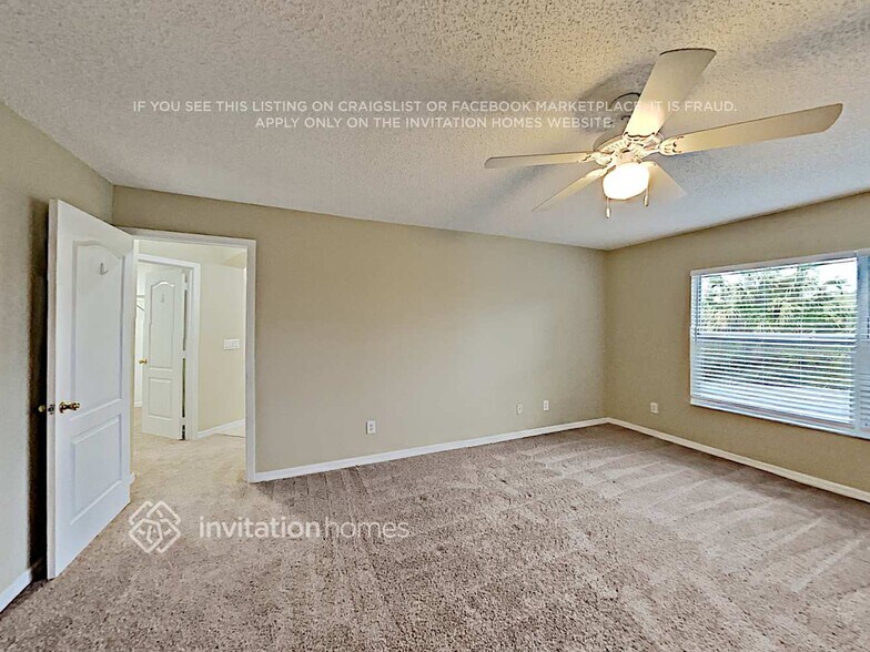 Building Photo - 391 Oak Springs Ct