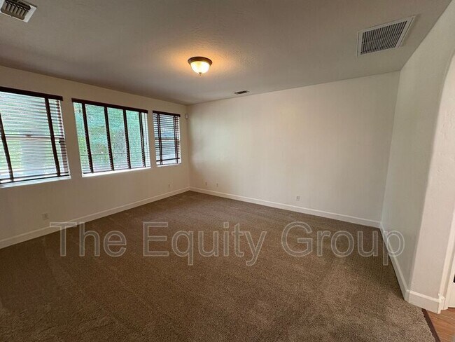 Building Photo - 3047 W Harold Ct