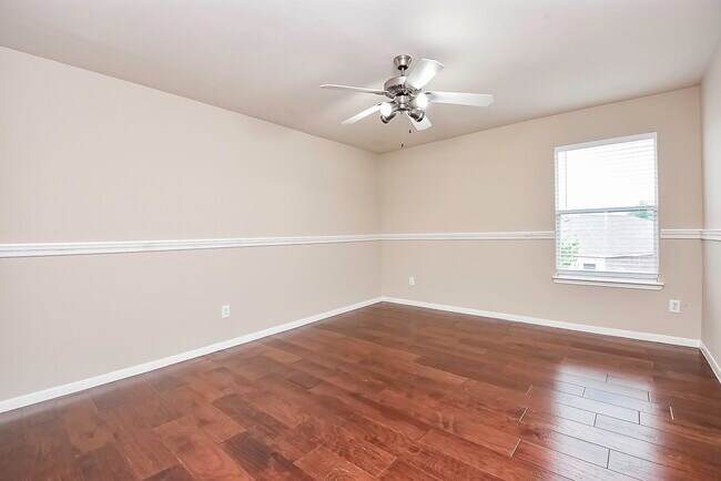 Building Photo - 407 Stream Mill Ln