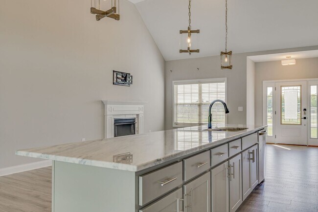 Building Photo - 207 Jesse Dr