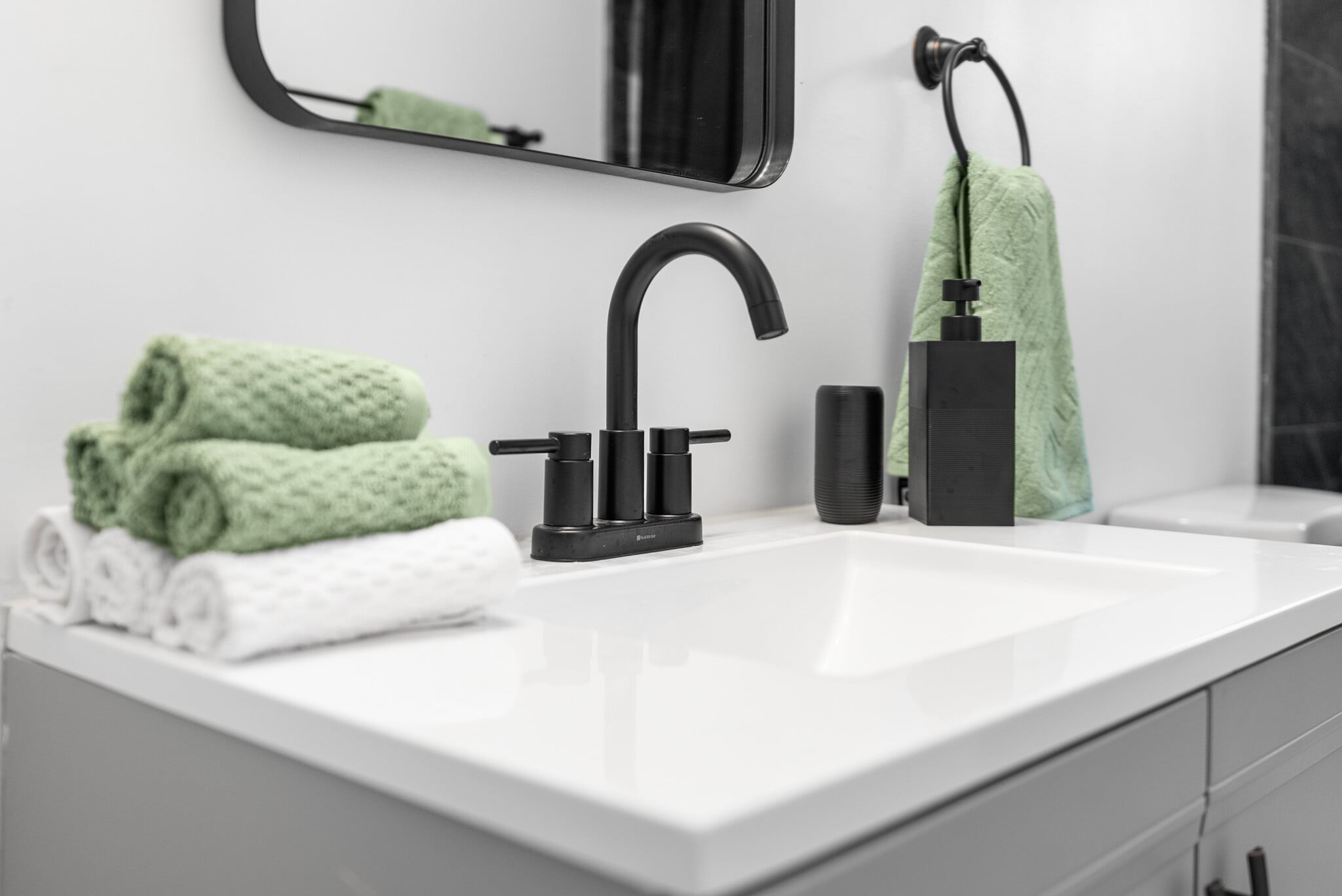 Building Photo - 124 S 9th St