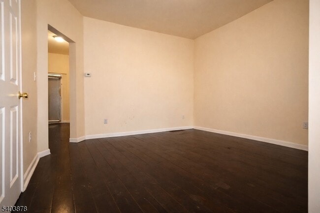 Building Photo - 184 S 6th St