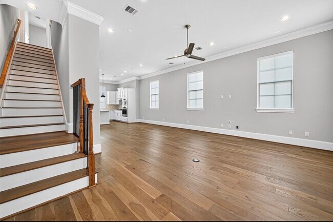 Building Photo - 815 Bringhurst St