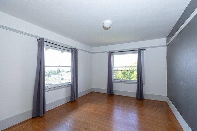 Building Photo - Spacious 3BR Home near parks & shops in North Berkeley