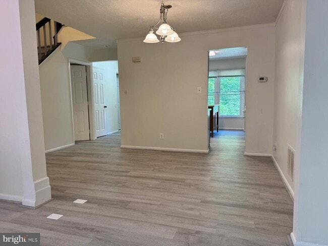 Building Photo - 1631 Oak Spring Way