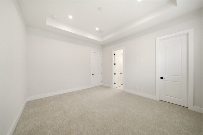 Building Photo - 1400 Cedar Post Ln