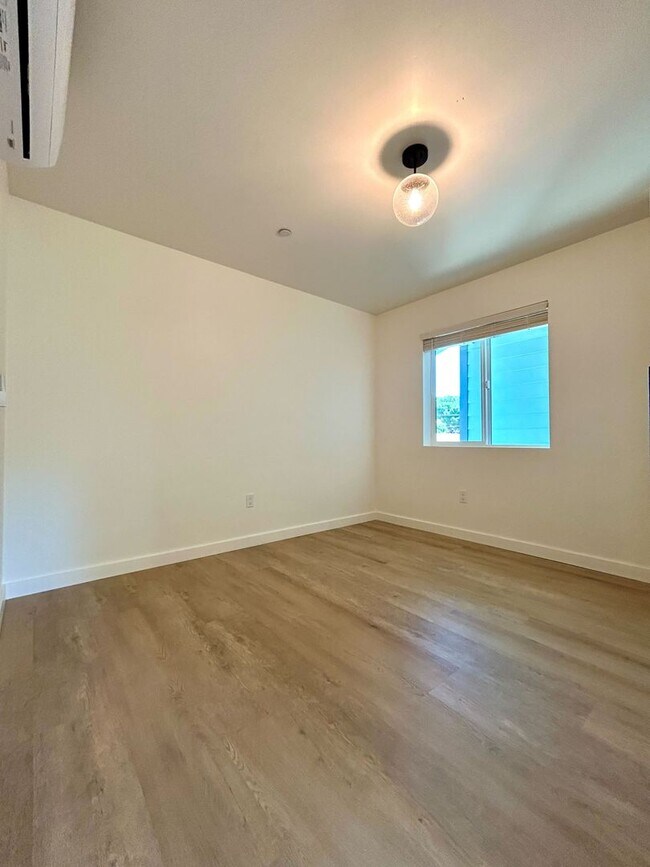 Building Photo - Now Leasing for the 2026-2027 School Year:...