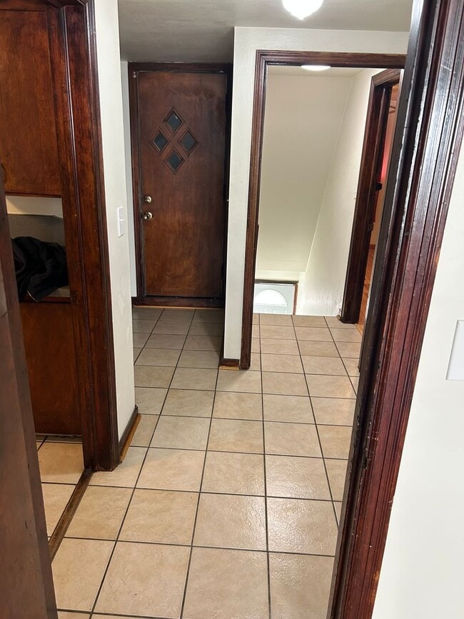 Building Photo - 808 St Patrick St