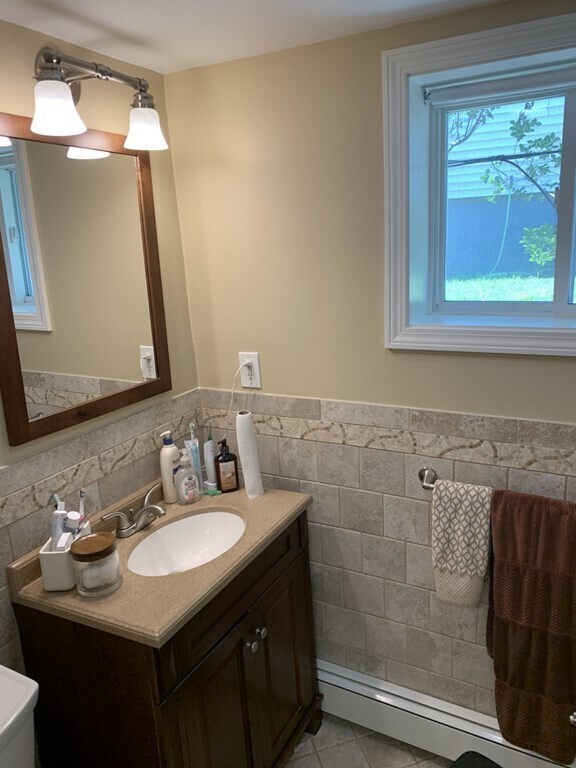 Building Photo - 38 Matignon Rd