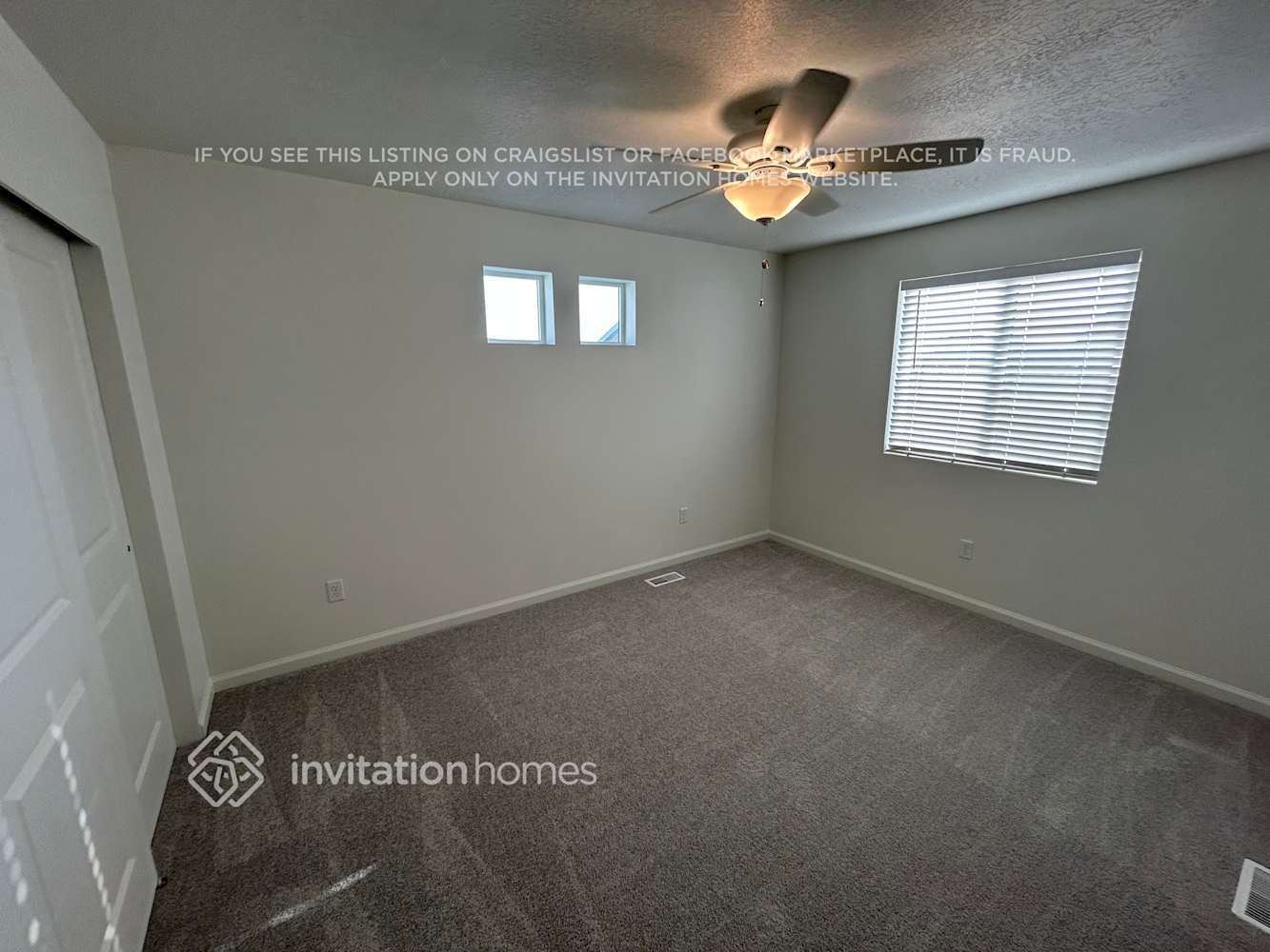 Building Photo - 328 N Broadway Dr