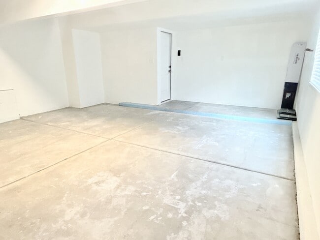 Building Photo - 5687 S 5630 W