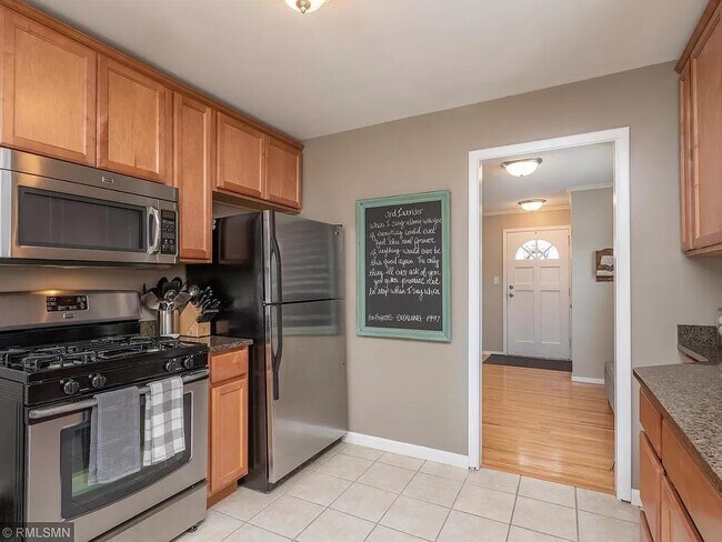 Building Photo - 7444 Vincent Ave S