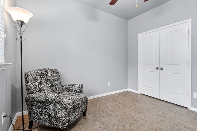 Building Photo - 21396 Timber Lodge Ln