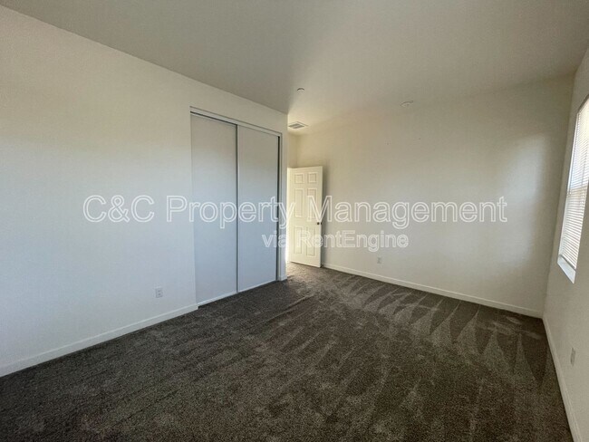 Building Photo - 28432 Abbey Ln
